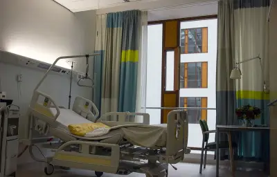 Canicule : une octogénaire vit dans une chambre d'hôpital à 35°C, l'installation d'un climatiseur refusée