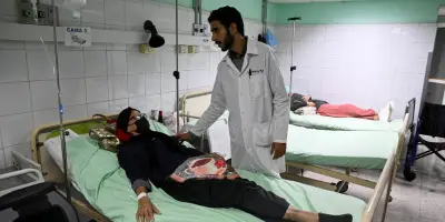 À Cuba, l'exode des jeunes médecins face à des salaires indignes