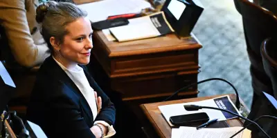 David Belliard et Lucie Castets face à la réalité des maires d'arrondissement à Paris