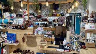 Des Bretons rallument l'artisanat à Mende avec l'Échoppe des Lucioles