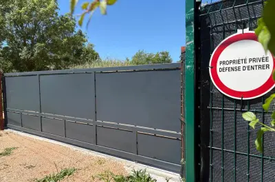 Espace protégé du Plan de La Garde: riverains alertent sur aménagements illégaux