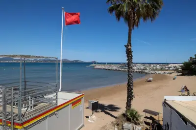 Fréjus : les commerçants de la Galiote excédés par la fermeture récurrente de la plage