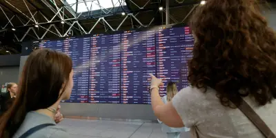 Guerre en Ukraine : quatre aéroports de Moscou brièvement fermés après une attaque de drones
