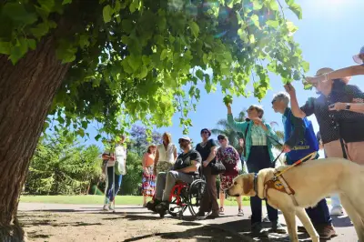 Hyères : visite sensorielle du parc Olbius Riquier pour aveugles