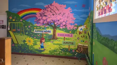 Inauguration d'une fresque collective à l'école Jeanne-d'Arc de Mende