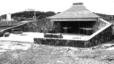 Le barbecue géant du Cap d'Agde : de la grillade à l'écailler