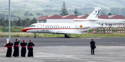 Le pape Léon XIV contraint de retarder son retour après un incident d'avion aux Canaries