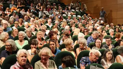 Le théâtre Jacques-Cœur acquitté après une saison haute en couleur