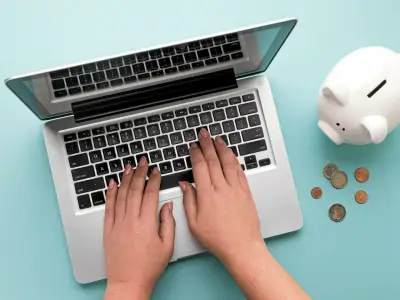 Meilleure banque en ligne 2025 : comparatif, avis et guide complet