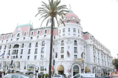 Pourquoi le Negresco à Nice n'a pas encore le label Palace ?