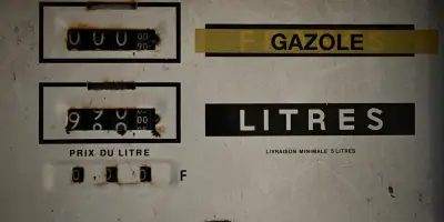Pourquoi l'inflation mettra du temps à refluer malgré la réouverture d'Ormuz
