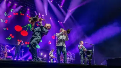 Scène flottante d'Agde : trois concerts avec UB40, Balavoine et Imagination