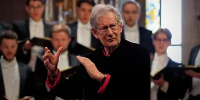 Sir John Eliot Gardiner illumine Bach à la Chapelle Royale de Versailles