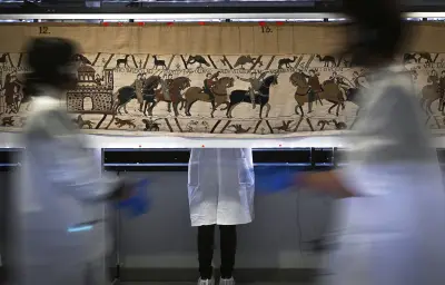 Tapisserie de Bayeux : Catherine Pégard défend les préparatifs du transport