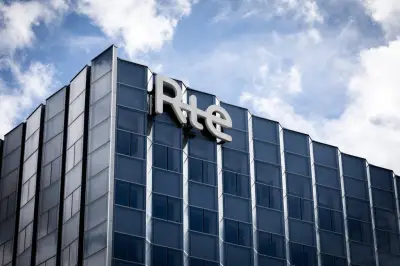 Une salariée de RTE menacée de licenciement pour port du foulard