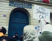 Affaire Lyhanna : la mère d'une victime présumée de Jérôme B. va porter plainte contre l'État pour faute lourde