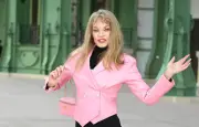 Arielle Dombasle éblouie par le concert d'Aya Nakamura au Stade de France