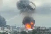 Attaque massive de drones ukrainiens sur Moscou : une raffinerie en flammes