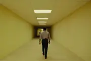 Backrooms et Disclosure Day : l'angoisse caniculaire et antifasciste au cinéma