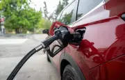 Baisse des prix du gazole et SP95-E10 en France malgré la canicule