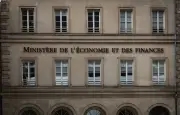 Bercy veut conditionner les primes des hauts cadres à des objectifs financiers