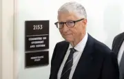 Bill Gates affirme qu'Epstein envisageait de le faire chanter