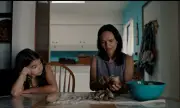 Blue Heron de Sophy Romvari : un hommage poignant à l'être aimé
