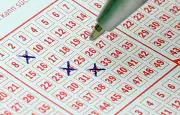 Cancer incurable et jackpot : un Australien gagne 772 000 $ au loto