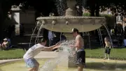 Canicule : 49 départements en rouge, 54 en orange lundi 22 juin
