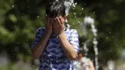 Canicule : 54 départements en vigilance rouge ce mardi 23 juin