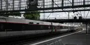 Canicule : SNCF redoute week-end de grands départs, fin des vigilances rouges dimanche