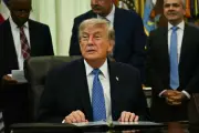 Cour suprême élargit les pouvoirs de Trump sur les agences indépendantes