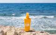 Crèmes solaires : 25 000 tonnes déversées dans les océans chaque année