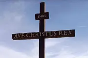 Croix à Villeneuve-Loubet retirée : le collectif dénonce un vol