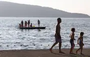 Drame au lac d'Annecy : un mort, un disparu, 50 pompiers mobilisés