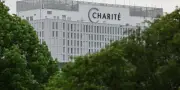 Ebola : le patient américain soigné en Allemagne est guéri et sorti de l'hôpital