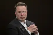 Elon Musk loue la puissance de calcul de Google à Anthropic