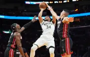 Giannis Antetokounmpo transféré au Miami Heat après 13 saisons aux Bucks