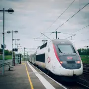 Grève SNCF : 1 TGV sur 3 annulé, trafic régional très perturbé