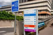 Hantavirus : un couple français raconte son confinement carcéral à l'hôpital