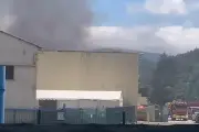 Incendie dans un entrepôt à Contes, 33 pompiers mobilisés