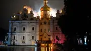 Incendie de la cathédrale de Kiev classée à l'Unesco après des frappes russes