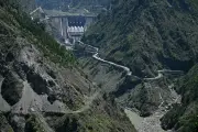 Inde confirme couper l'eau des fleuves vers Pakistan