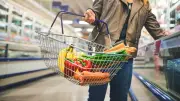Inflation bondit à 2,4% en mai : énergie et transports flambent