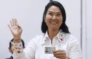 Keiko Fujimori remporte la présidentielle au Pérou après trois échecs