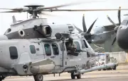 L'armée de l'Air teste des tirs anti-drones depuis un hélicoptère Caracal