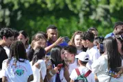 Les Bleus offrent une journée de rêve aux enfants victimes du 14-Juillet