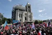 Mélenchon accuse le RN de suprémacisme lors de son meeting à Saint-Denis