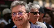 Mélenchon se réconcilie avec un vieil ami, Pécresse prévient Retailleau