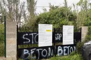 Mobilisation contre un projet immobilier de 140 logements aux Salins à Hyères